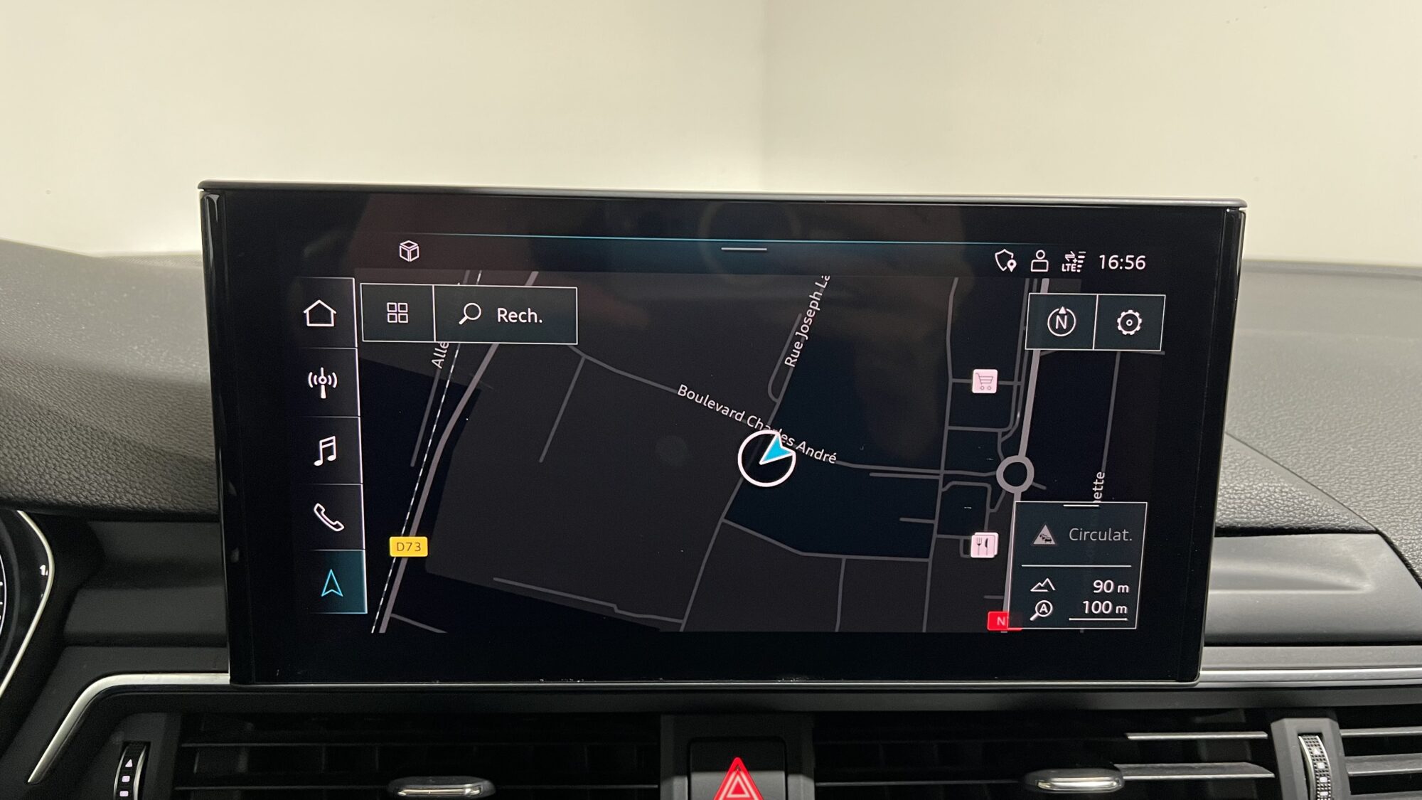 AUDI A4 AVANT 30 TDI MILD HYBRID + 4 855 EUROS D'OPTIONS – Image 21