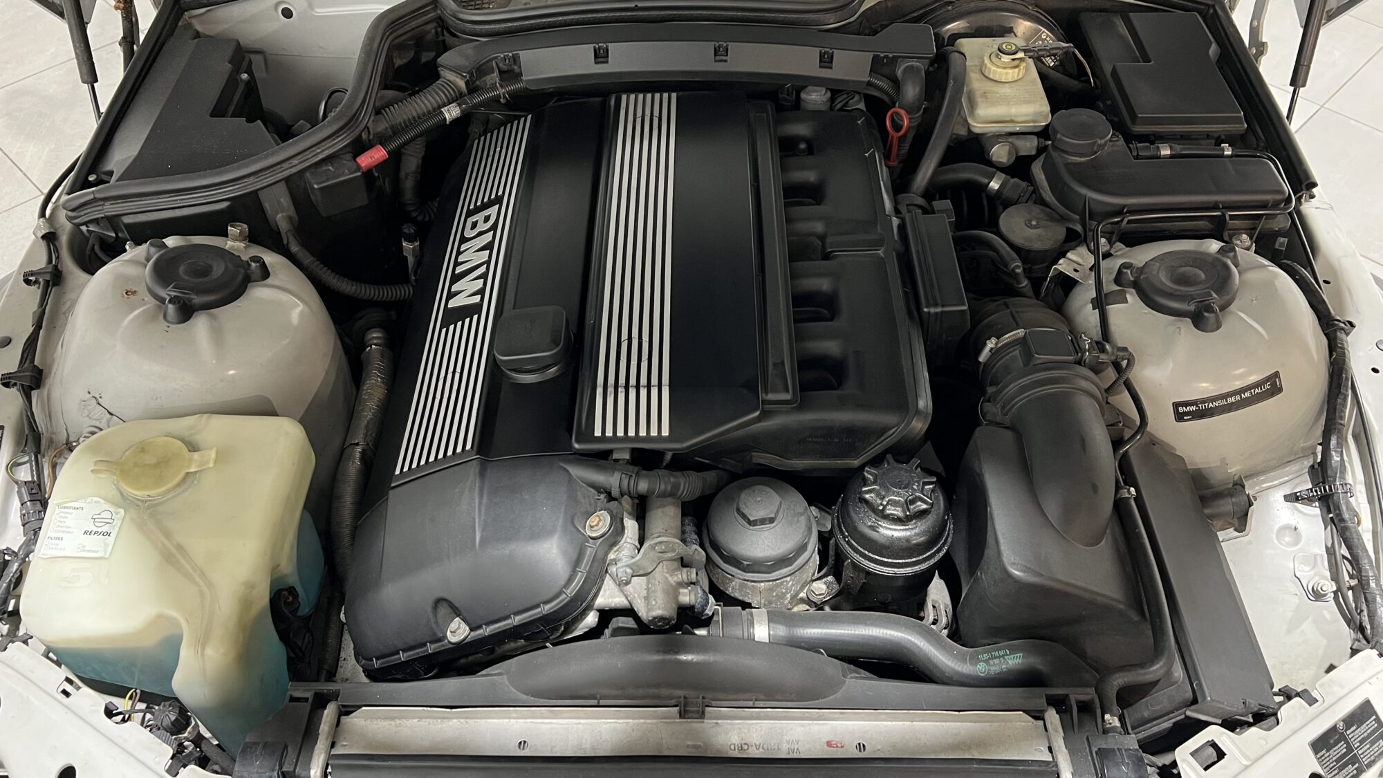 BMW Z3 3.0 i ROADSTER 231CV INDIVIDUAL SAN REMO – Image 7