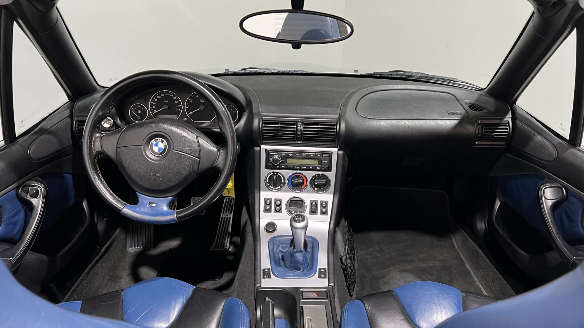 BMW Z3 3.0 i ROADSTER 231CV INDIVIDUAL SAN REMO – Image 14