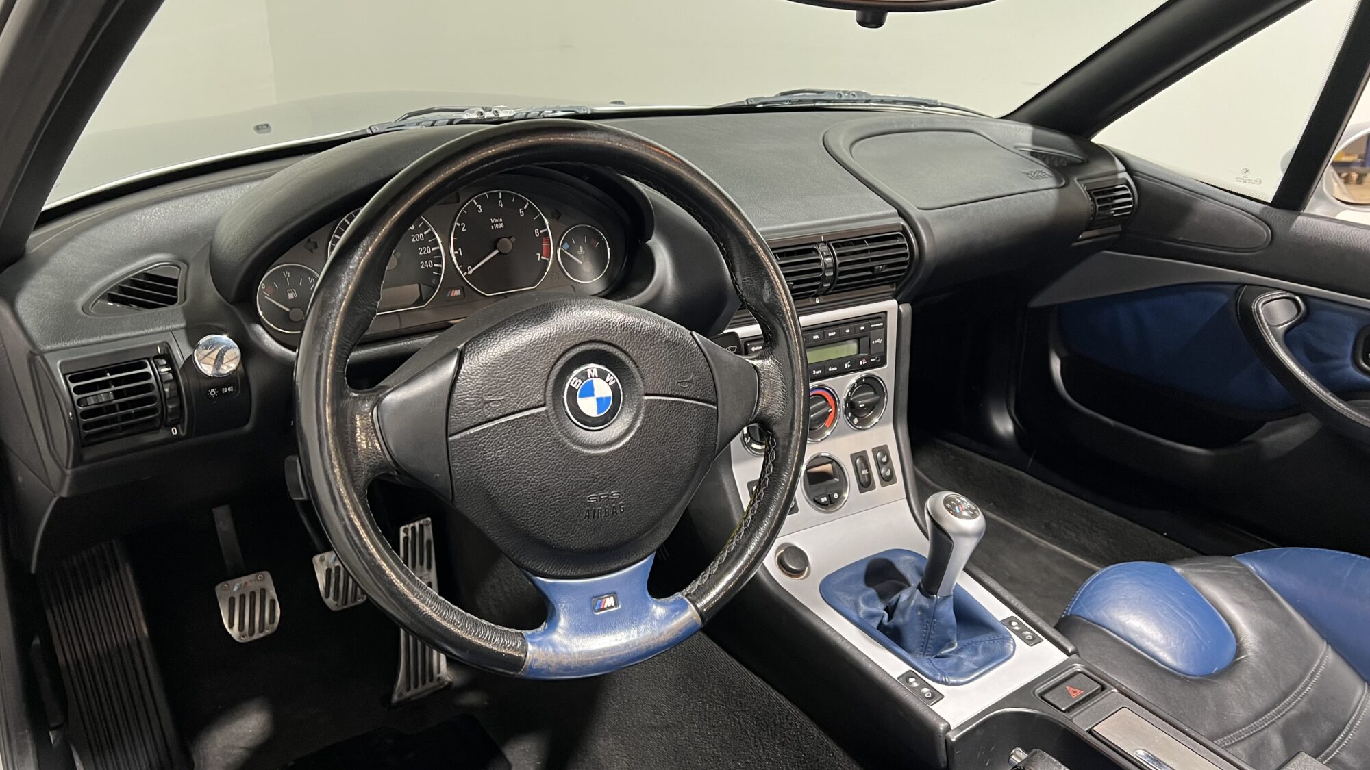 BMW Z3 3.0 i ROADSTER 231CV INDIVIDUAL SAN REMO – Image 19