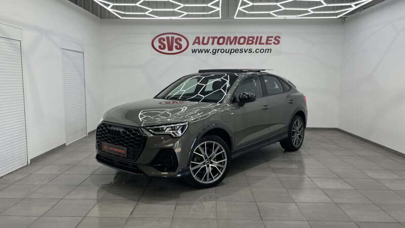 AUDI Q3 45 TFSIE 245 CH S-TRONIC 6 S-LINE + 13 360 EUROS D'OPTIONS