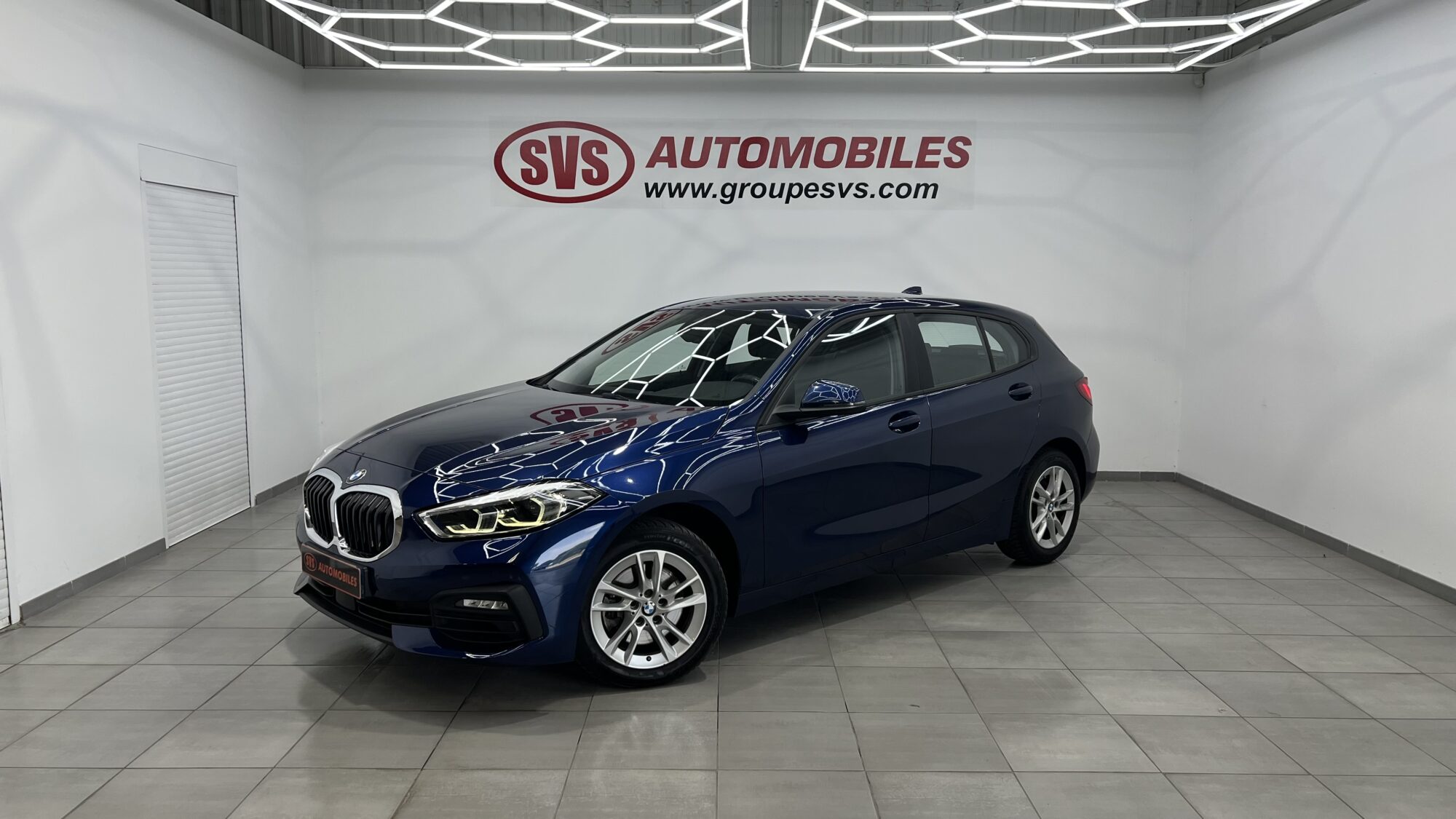 BMW SERIE 1 F40 118i 140CH DKG7 BUSINESS DESIGN + 1 750 EUROS D'OPTIONS