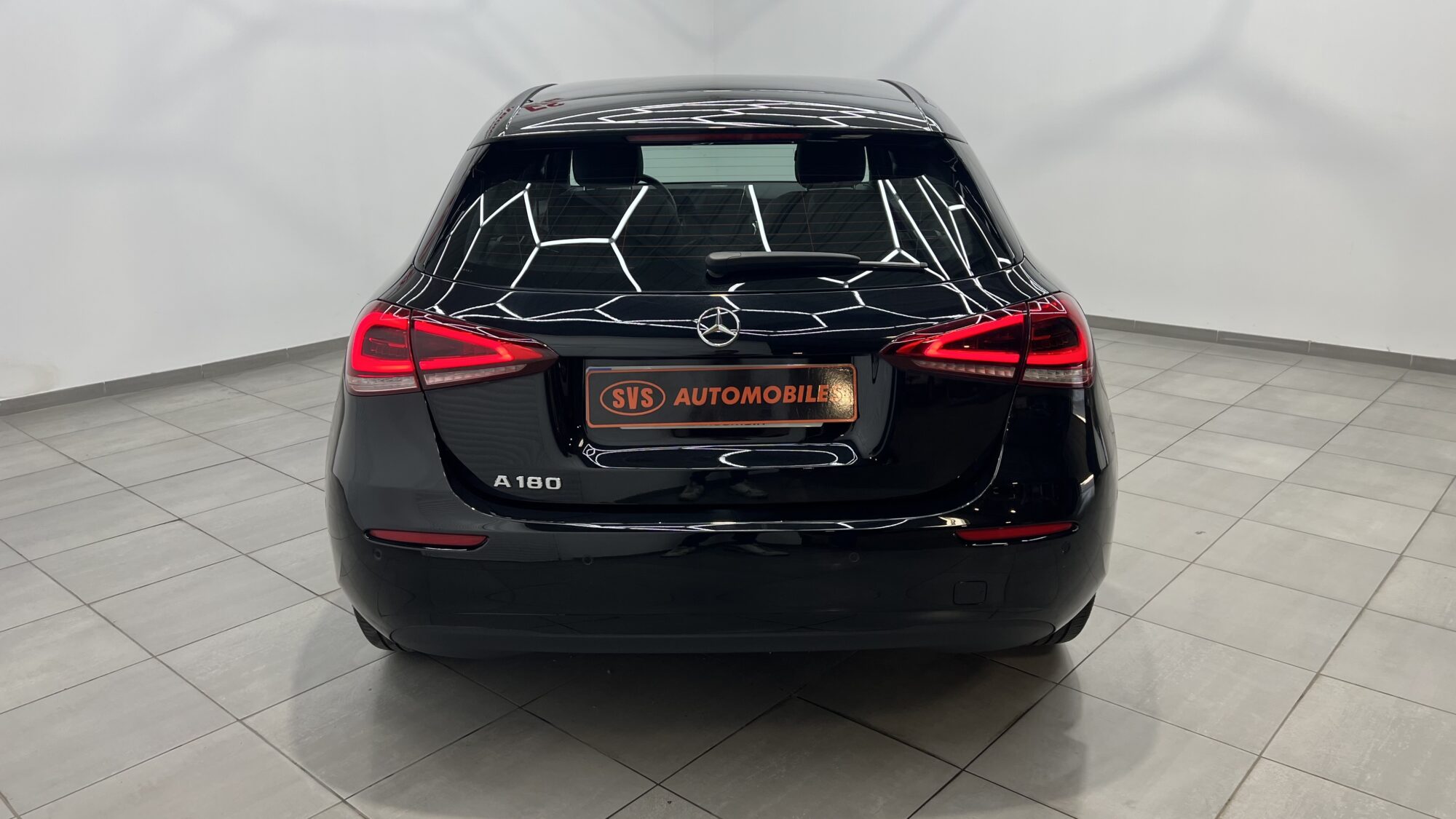MERCEDES-BENZ CLASSE A 180 7G-DCT STYLE LINE + 4 450 EUROS D'OPTIONS – Image 9