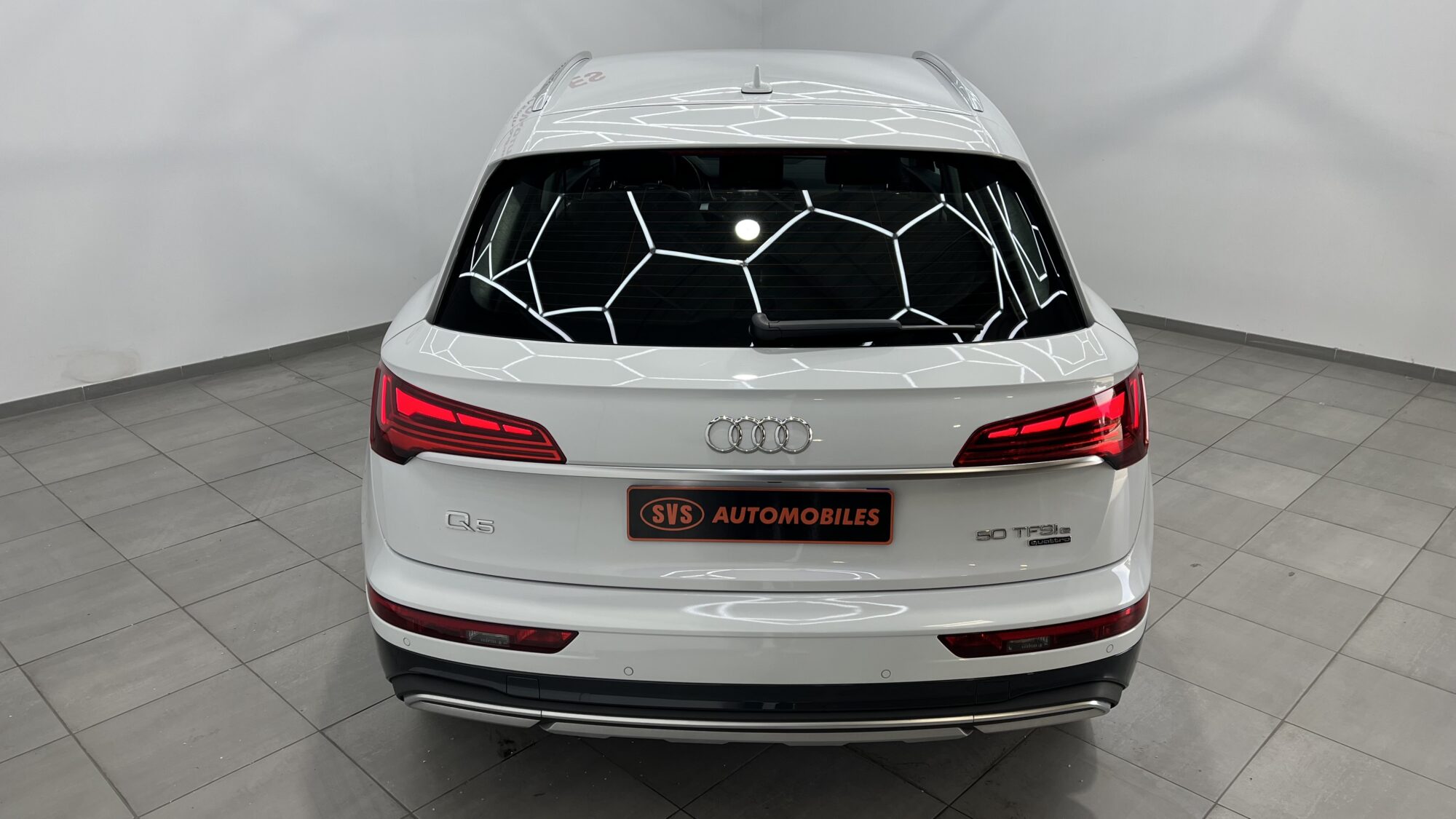 AUDI Q5 50 TFSIE 299 S TRONIC 7 QUATTRO BUSINESS EXECUTIVE + 3 270 EUROS D'OPTIONS – Image 8