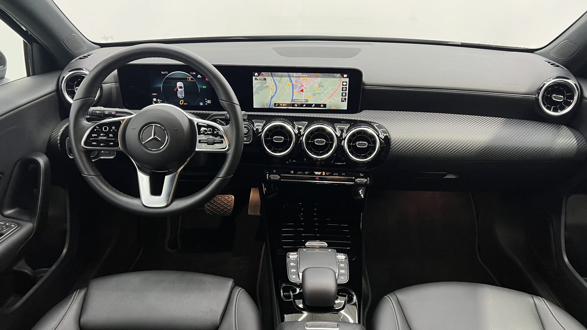 MERCEDES-BENZ CLASSE A 180 7G-DCT STYLE LINE + 4 450 EUROS D'OPTIONS – Image 15