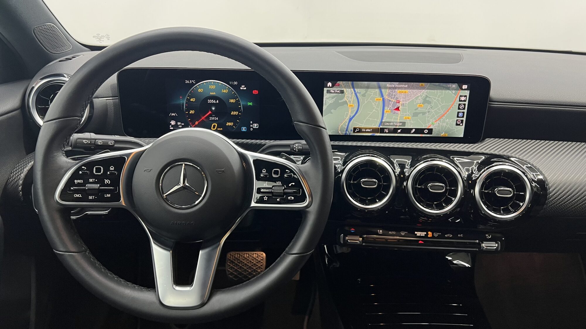 MERCEDES-BENZ CLASSE A 180 7G-DCT STYLE LINE + 4 450 EUROS D'OPTIONS – Image 16