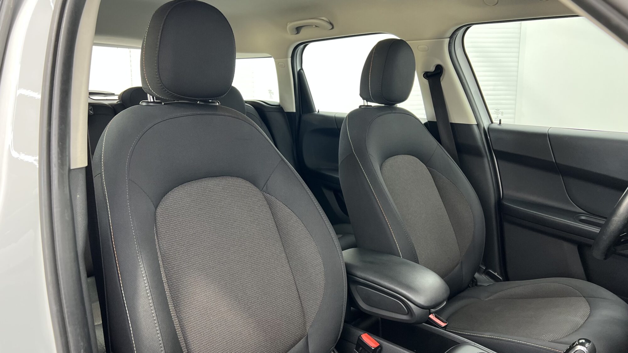 MINI COUNTRYMAN F60 136CH BVA7 COOPER CHILI + 1810 EUROS D'OPTIONS – Image 19