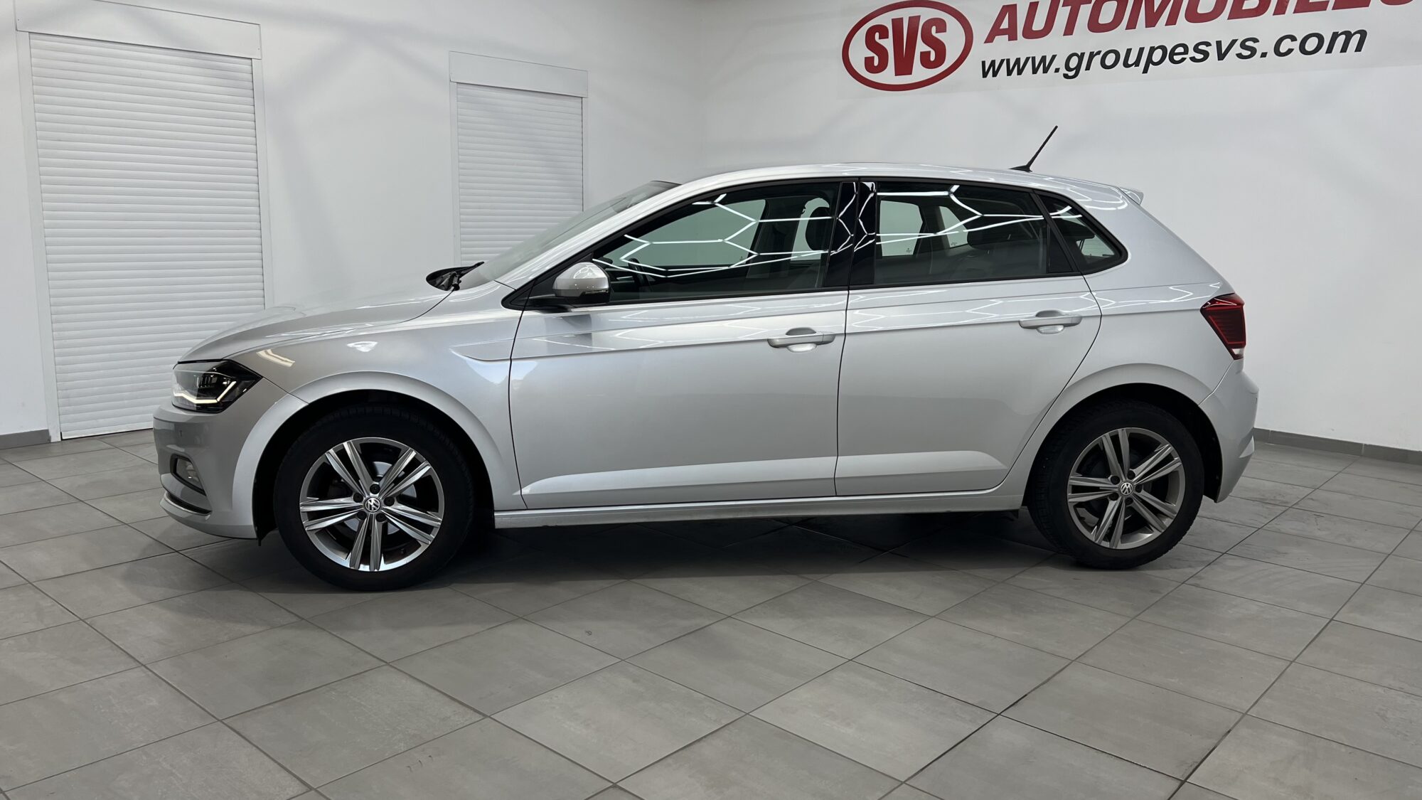 VOLKSWAGEN POLO 1.0 TSI 95 S&S BVM5 CARAT + 630 EUROS D'OPTIONS – Image 5
