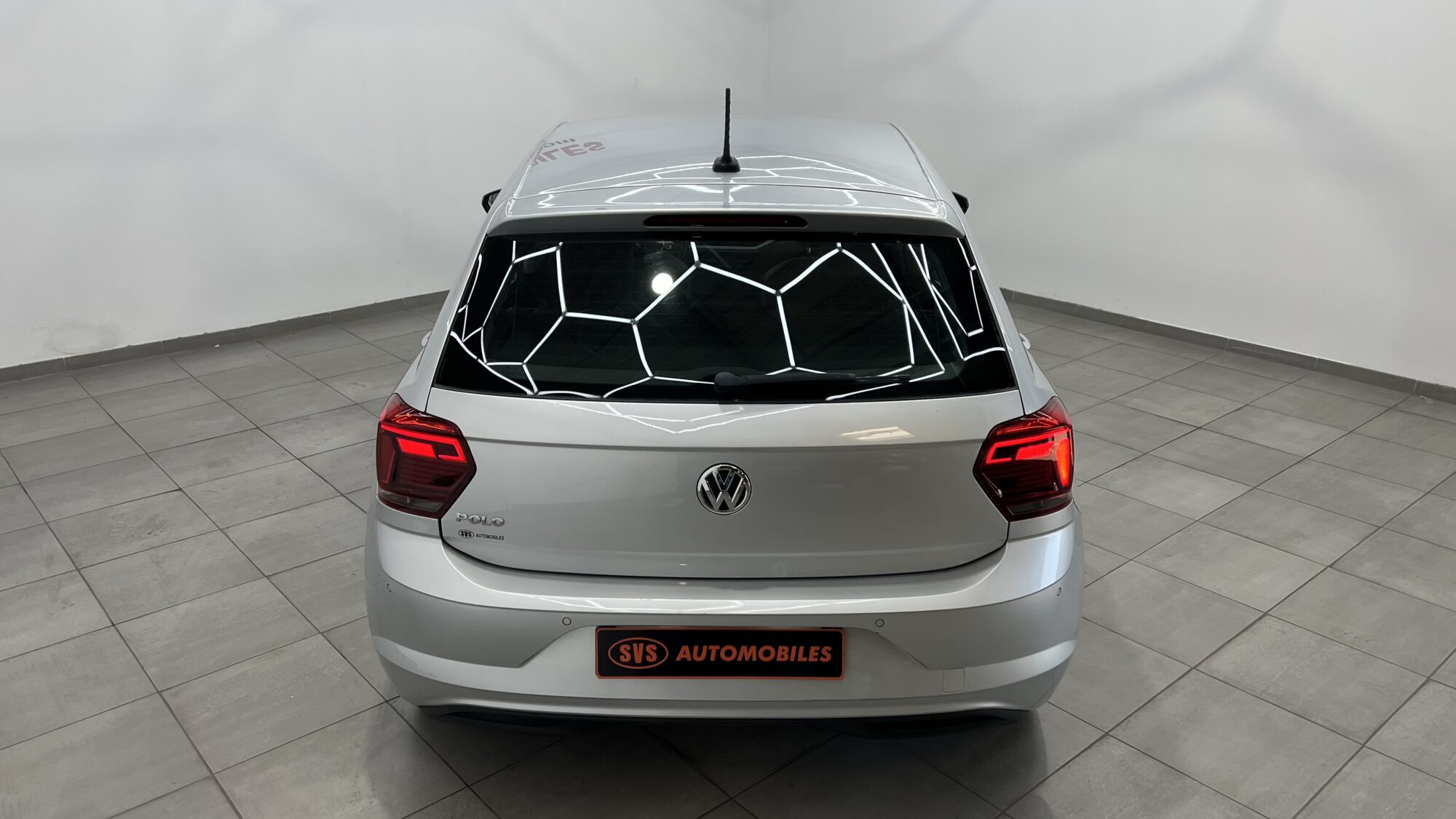 VOLKSWAGEN POLO 1.0 TSI 95 S&S BVM5 CARAT + 630 EUROS D'OPTIONS – Image 9