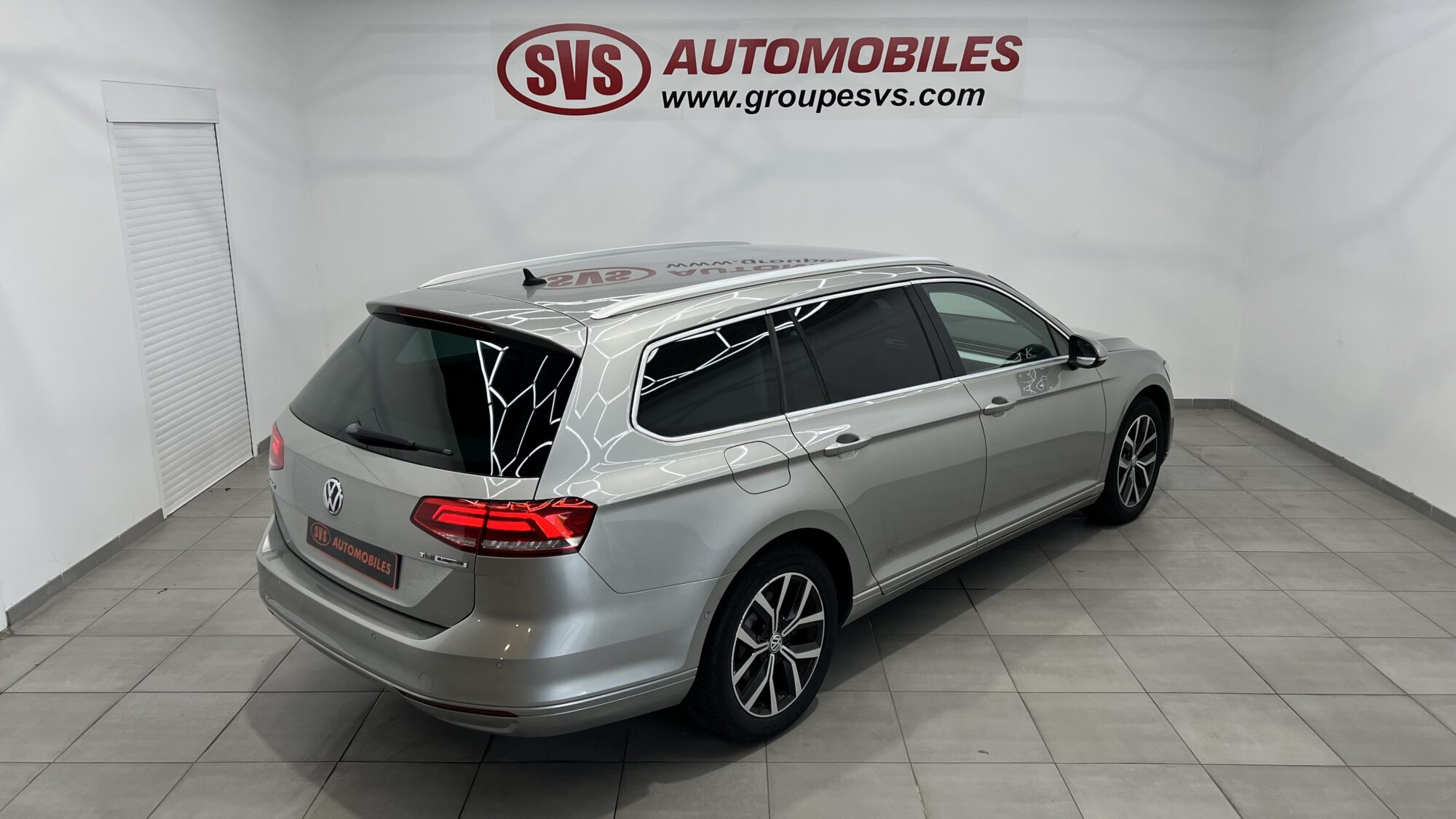 VOLKSWAGEN PASSAT SW 1.6 TDI 120 BMT CONFORTLINE + 1 920 EUROS D'OPTIONS – Image 8