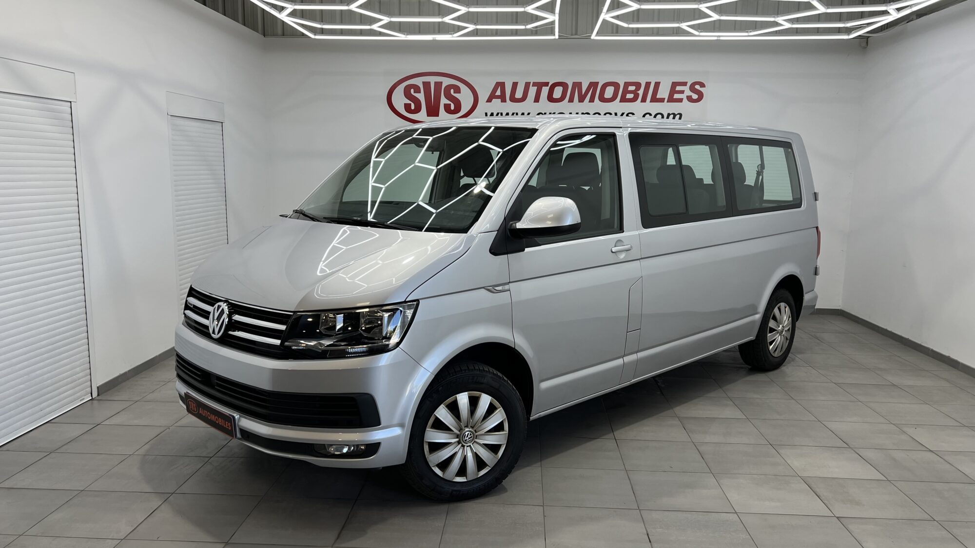 VOLKSWAGEN CARAVELLE 4 MOTION 2.0 TDI 150CH 9 PLACES LONG + 4856 EUROS D'OPTIONS – Image 4