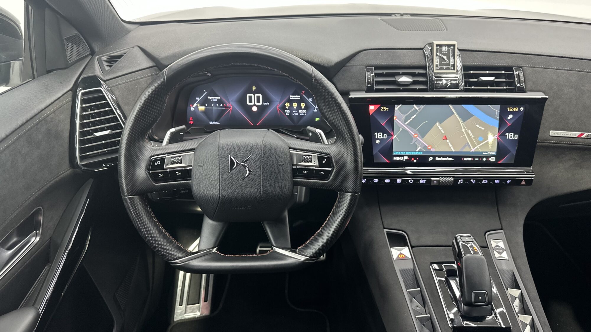 DS7 CROSSBACK PERFORMANCE LINE+ 180CH EAT8 + 3390 EUROS D'OPTIONS – Image 17