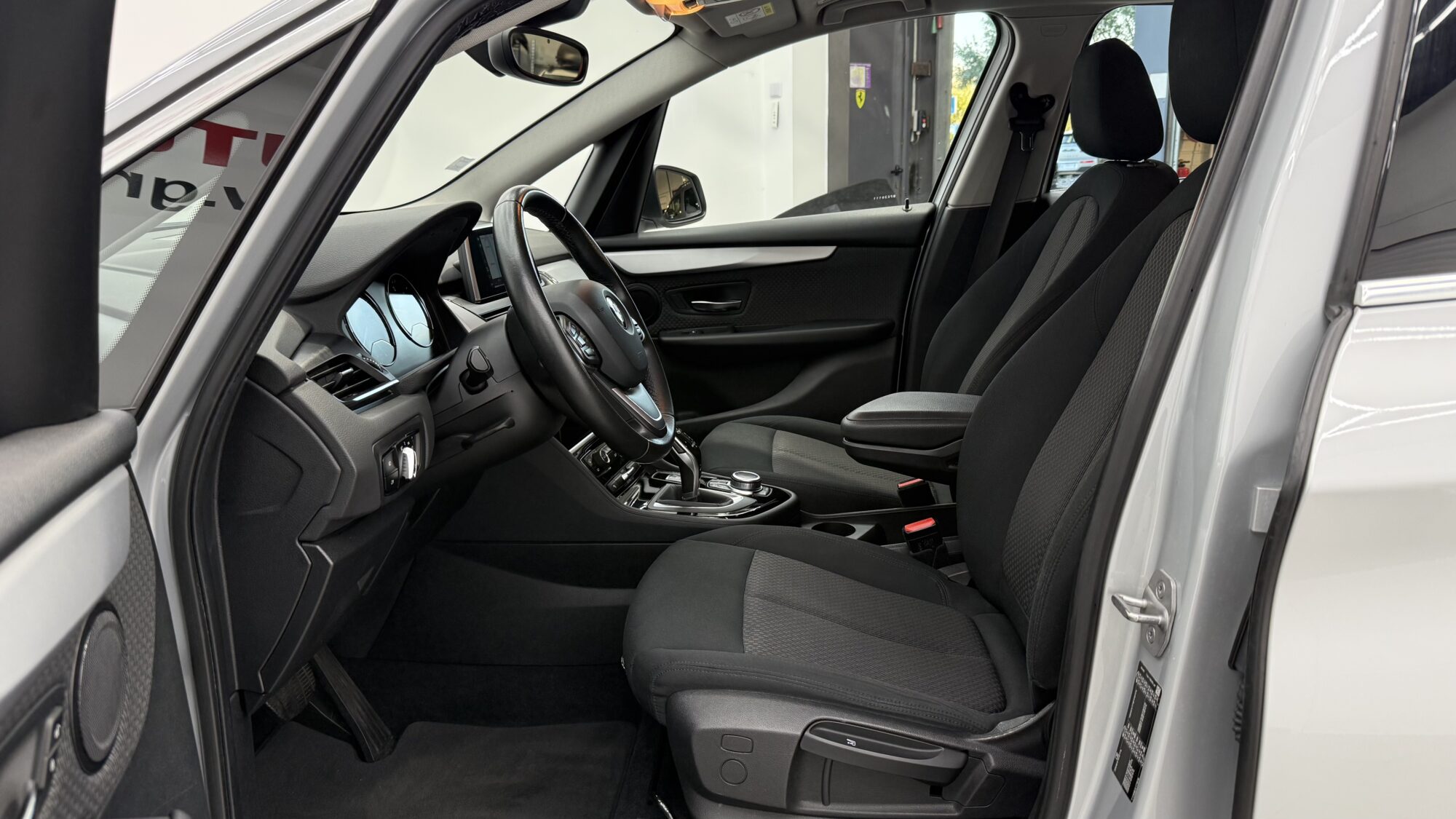 BMW SERIE 2 218D 150CV ACTIVE TOURER F45 LCI LOUNGE + 4950 EUROS D'OPTIONS – Image 13