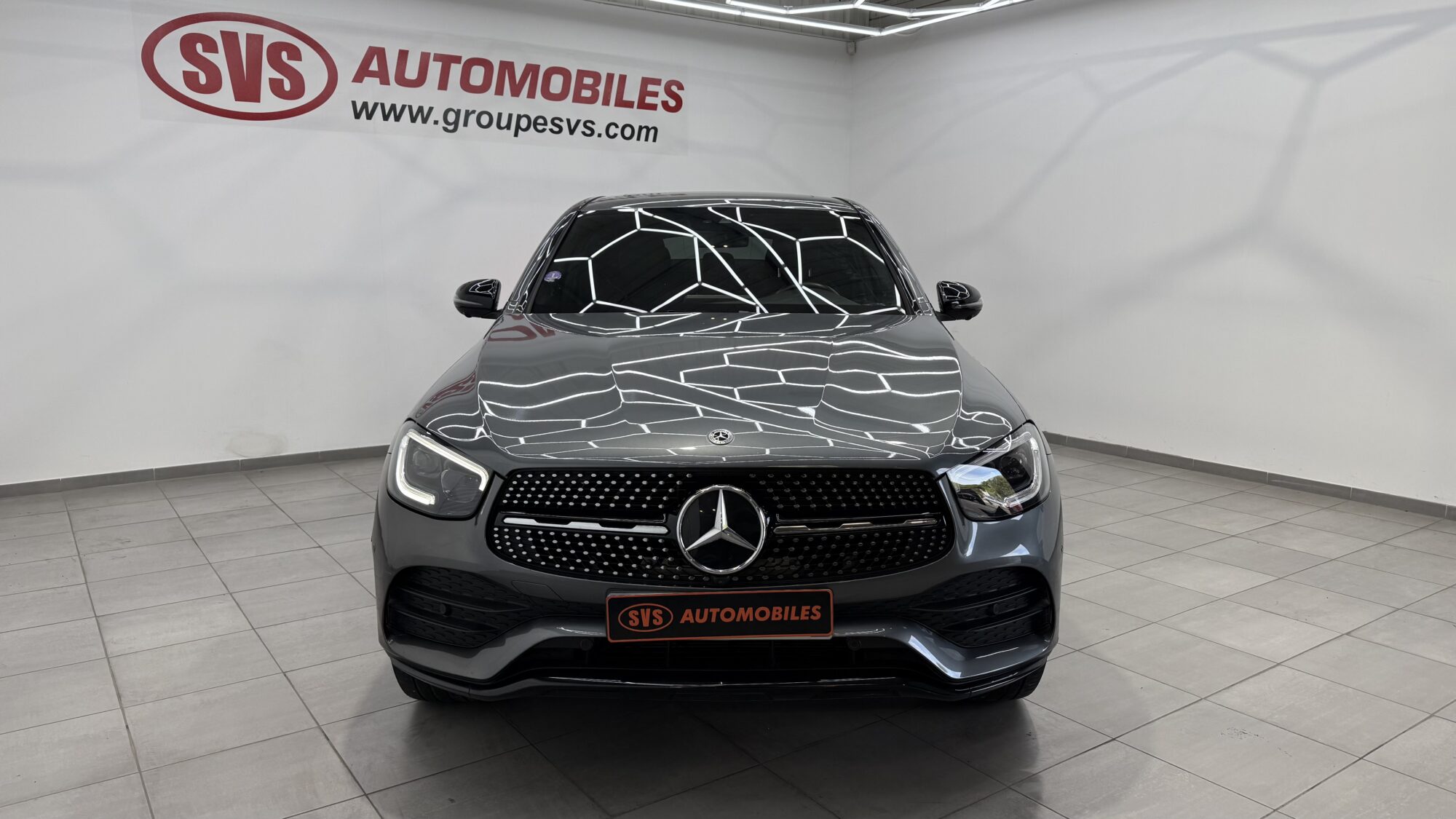 MERCEDES-BENZ GLC COUPE 300E 9G-TRONIC 4 MATIC AMG LINE + 17 950 EUROS D'OPTIONS – Image 3