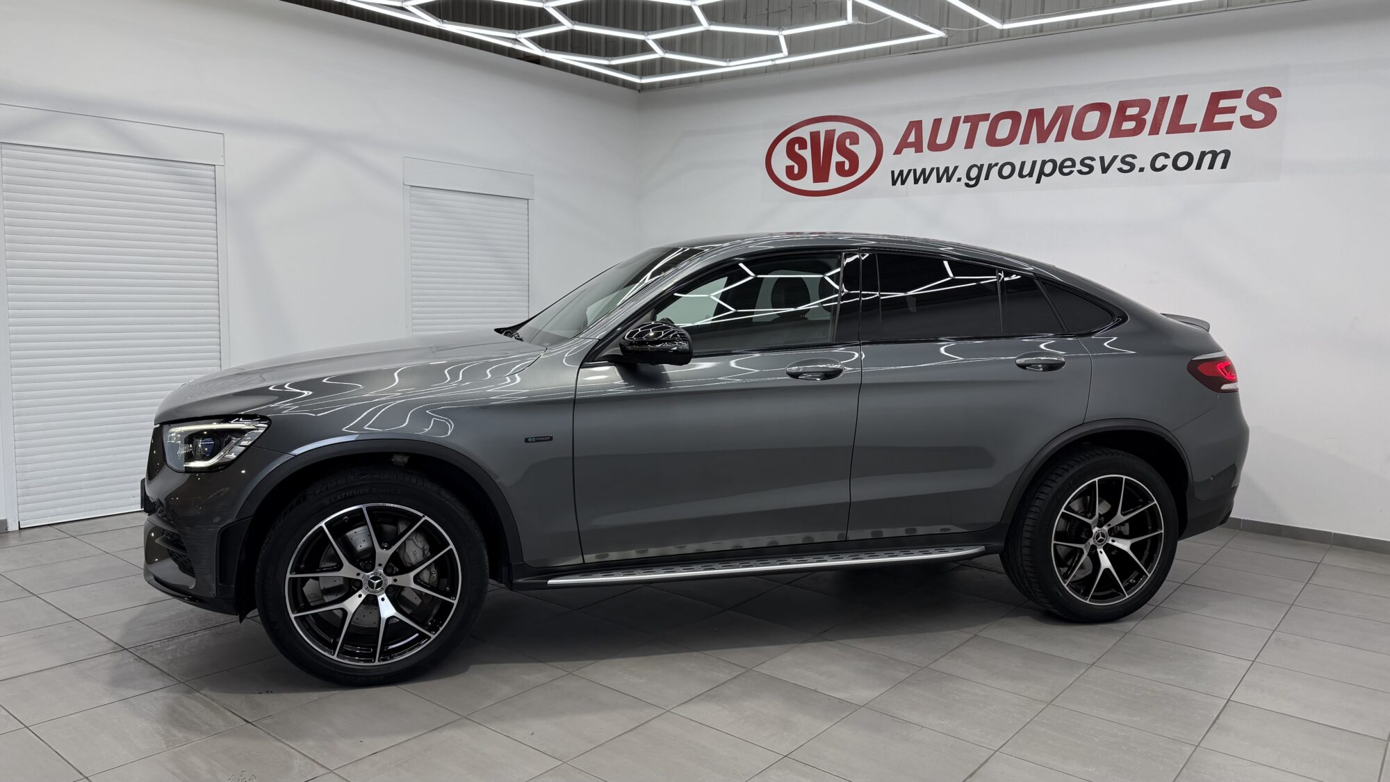 MERCEDES-BENZ GLC COUPE 300E 9G-TRONIC 4 MATIC AMG LINE + 17 950 EUROS D'OPTIONS – Image 5