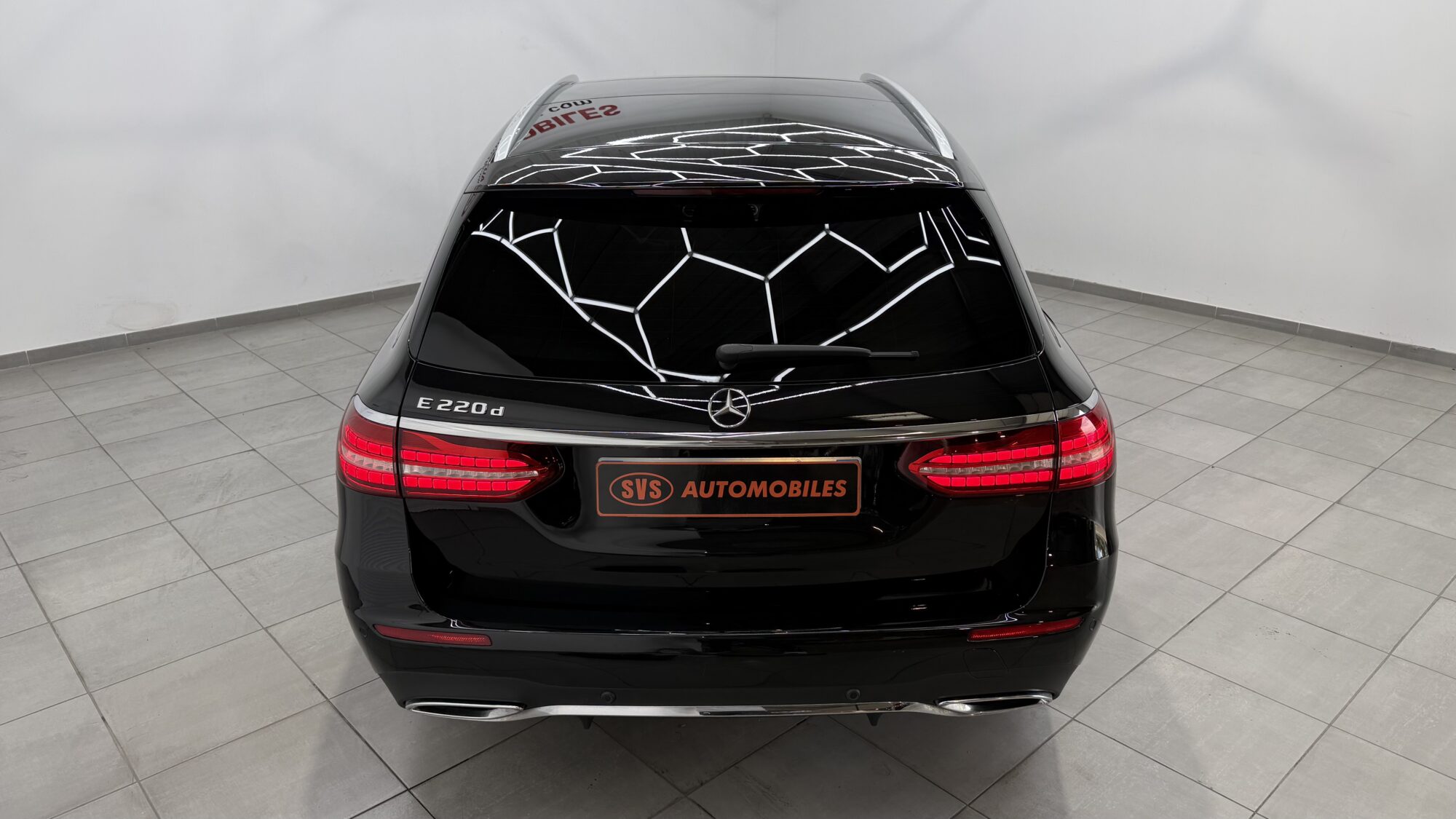 MERCEDES CLASSE E BREAK 220D 9G-TRONIC AMG LINE + 5 700 EUROS D'OPTIONS – Image 9