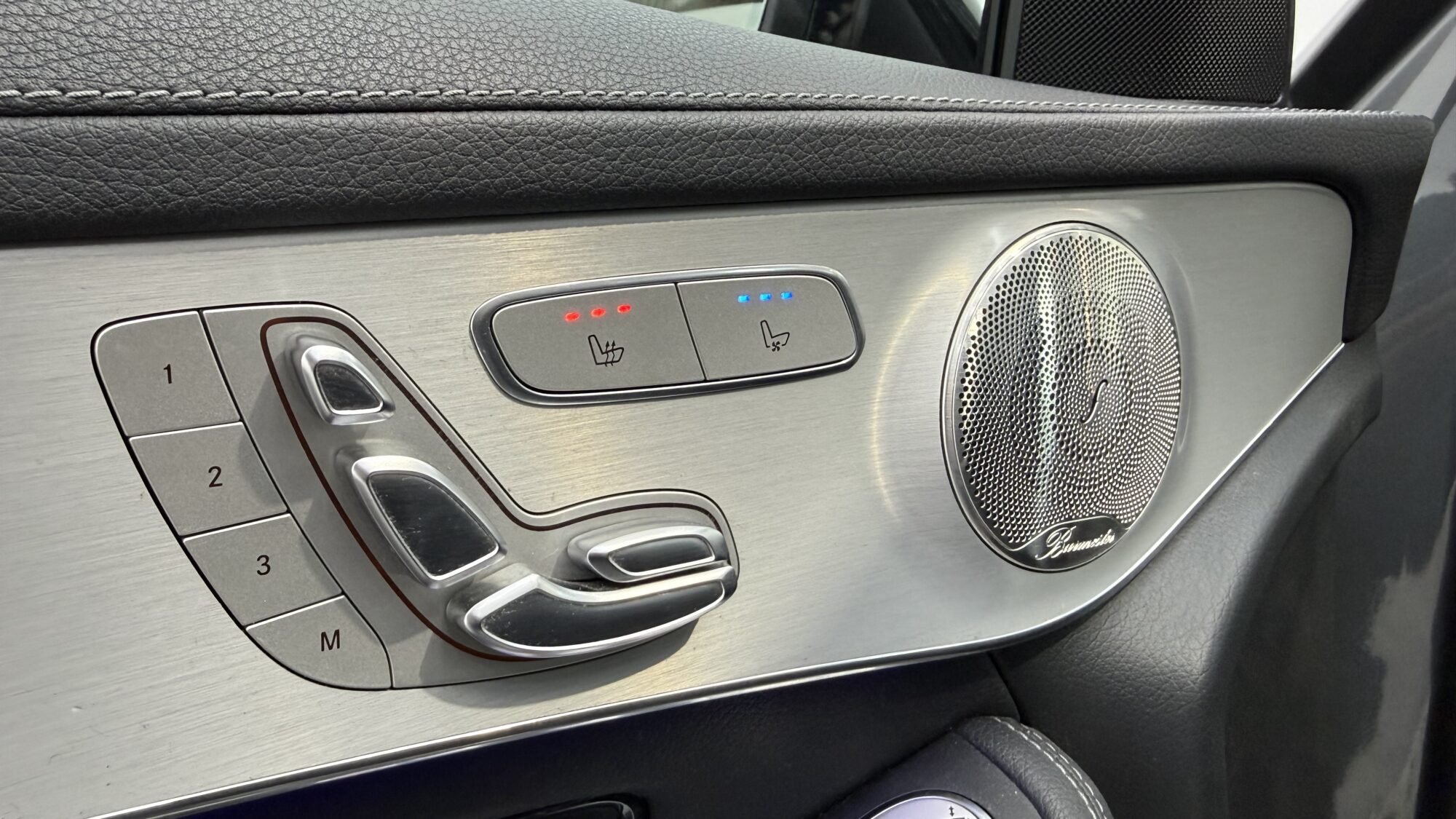 MERCEDES-BENZ GLC COUPE 300E 9G-TRONIC 4 MATIC AMG LINE + 17 950 EUROS D'OPTIONS – Image 18