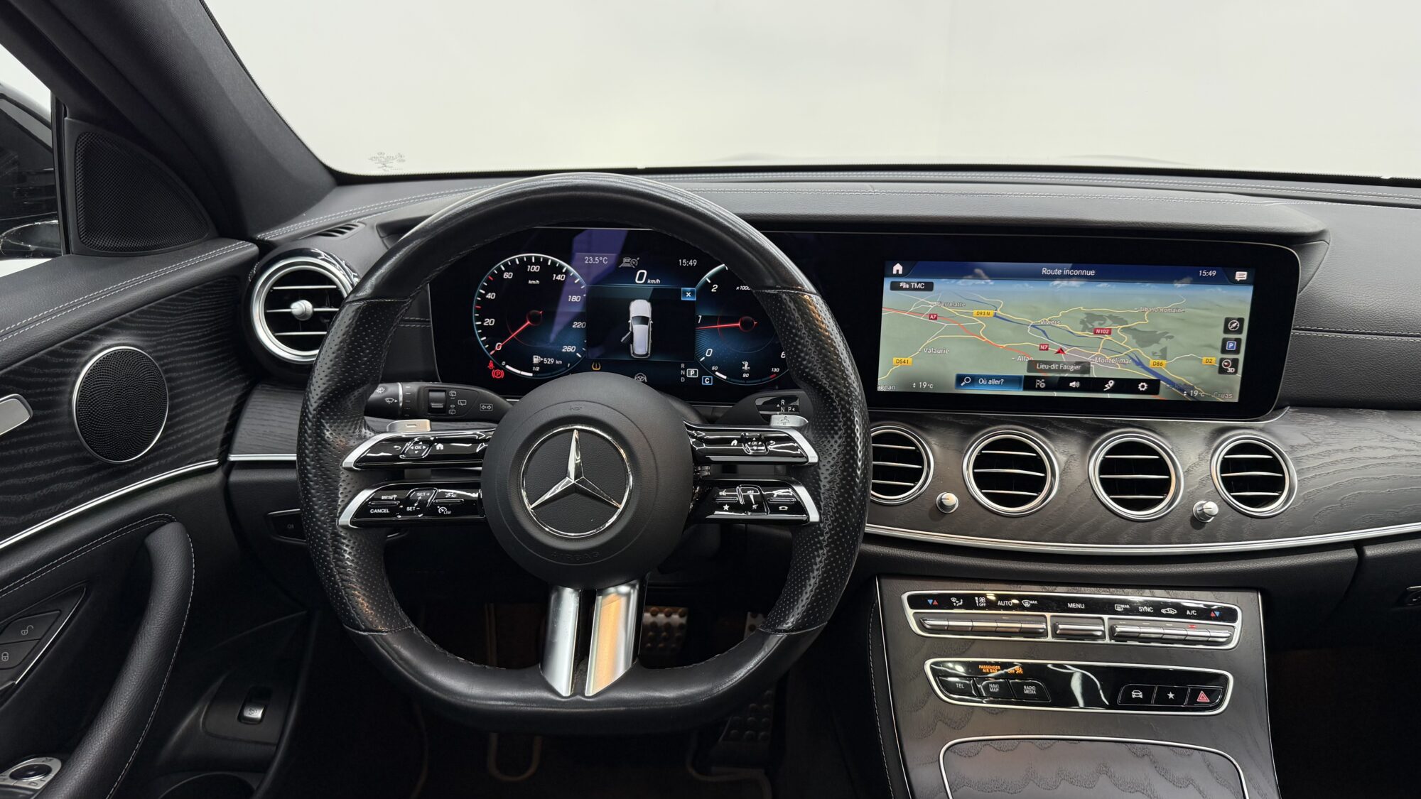 MERCEDES CLASSE E BREAK 220D 9G-TRONIC AMG LINE + 5 700 EUROS D'OPTIONS – Image 15