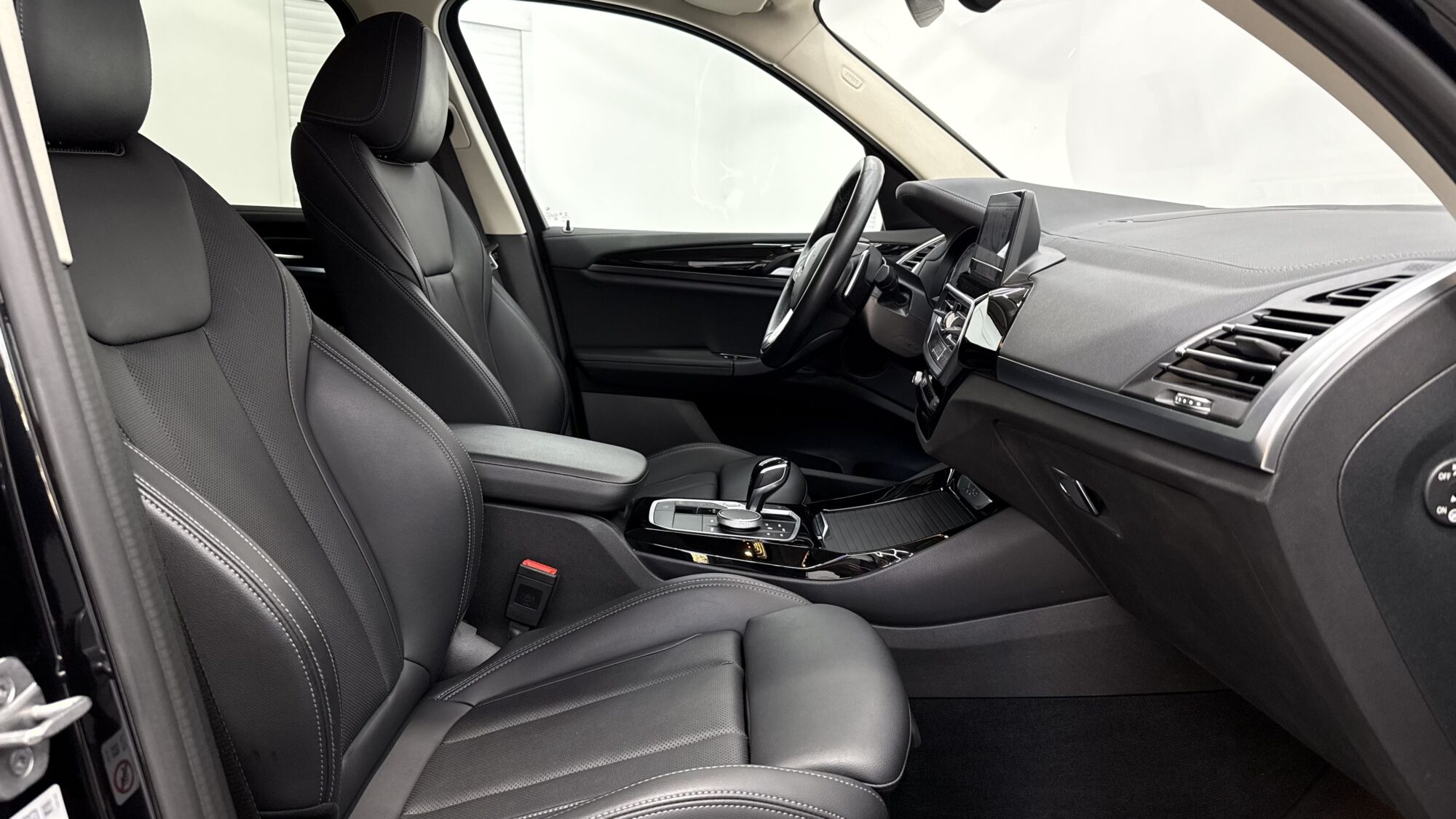 BMW X3 XDRIVE 30E 292CH BVA8 BUSINESS DESIGN + 3 910 EUROS D'OPTIONS – Image 19