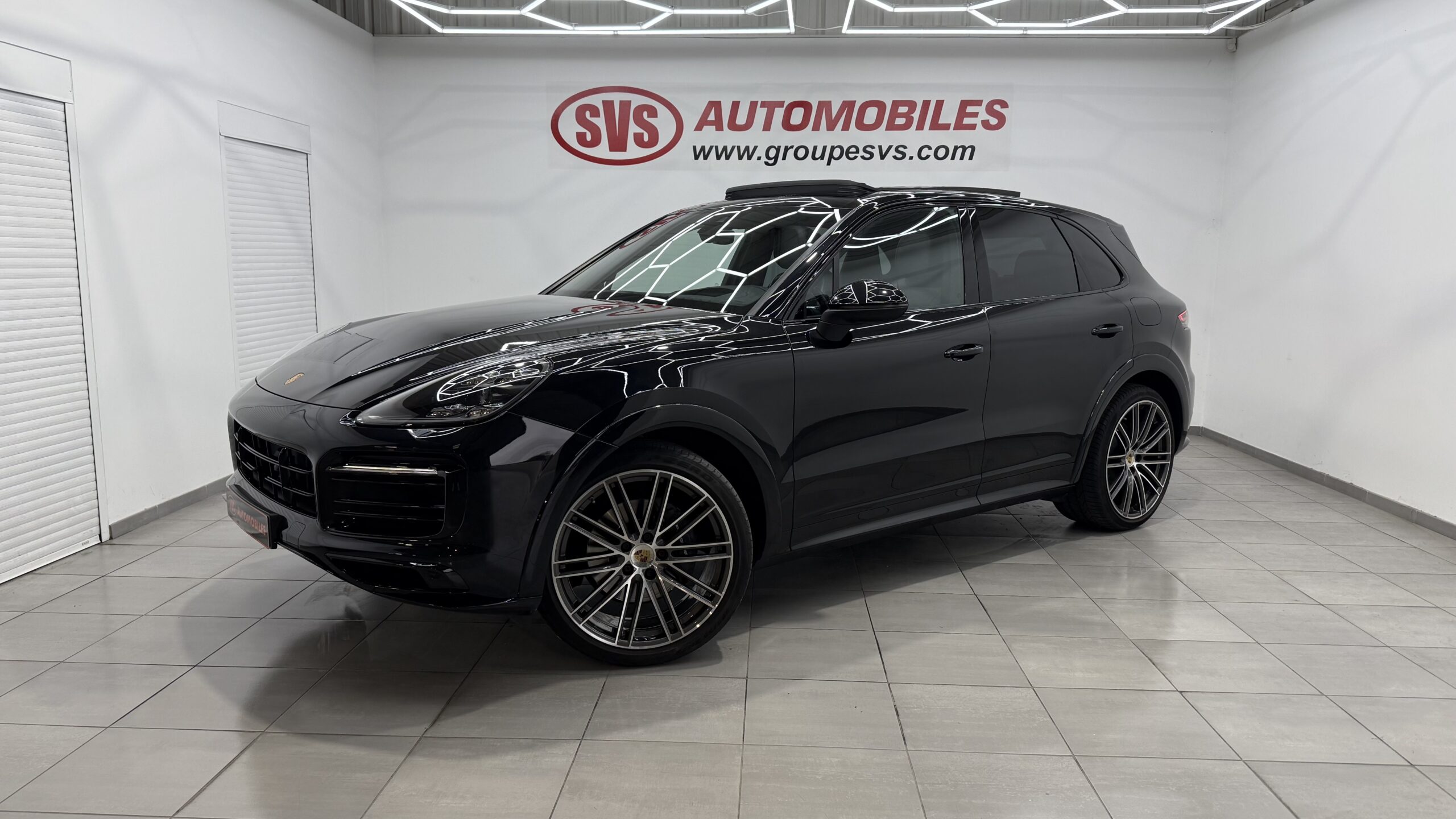 PORSCHE CAYENNE E-HYBRID 3.0 V6 462CH TIPTRONIC BVA + 42 411 € D'OPTIONS