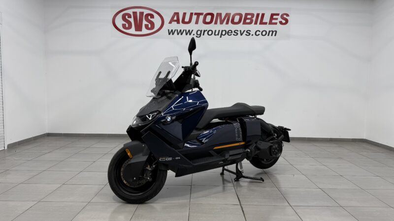 BMW SCOOTER CE-04 15 KW FINITION PRO + 3005 € D'OPTIONS